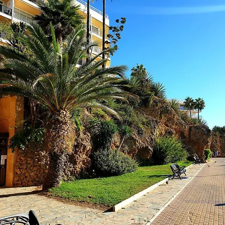 Mira Mar Castillo De Santa Clara *